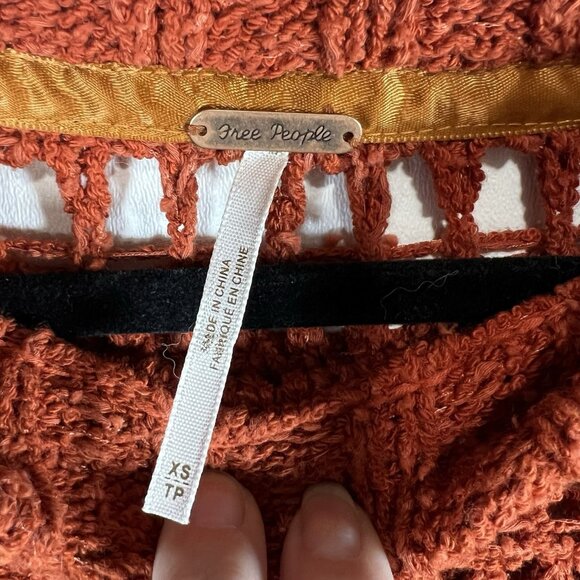 Free People Womens Sweater Sz XS Orange‎ Knit Open Crochet Boho Coastal Cowgirl - Picture 7 of 11